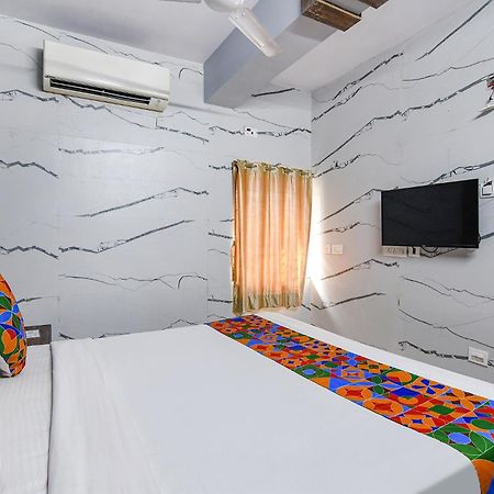 Hotel Fabexpress Subh Residency Santragachi Exterior foto