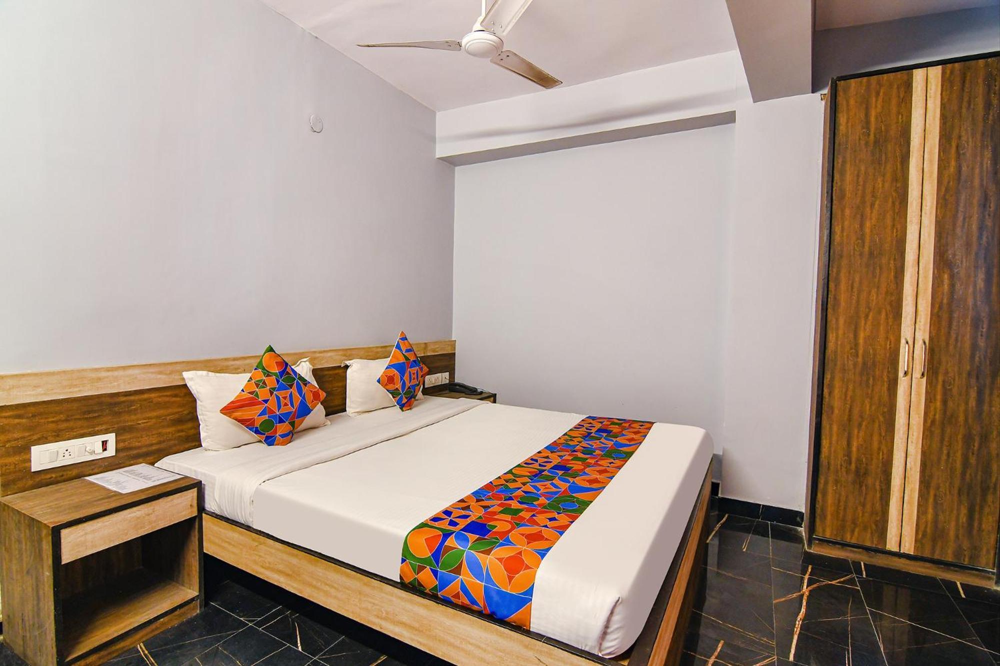 Hotel Fabexpress Subh Residency Santragachi Exterior foto